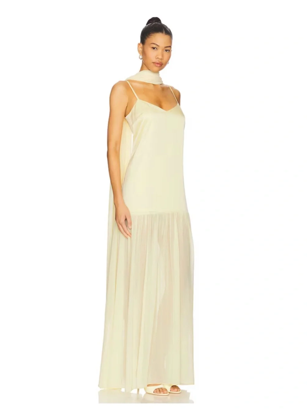 Show Me Your Mumu Dalia Maxi Dress in Pale Yellow - Picture 2 of 8